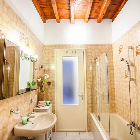 Lakeside Apartment Como